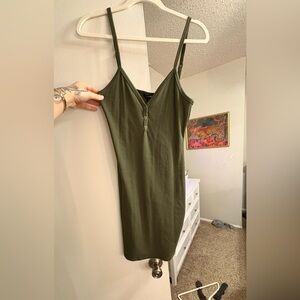 Fashion Nova Olive Green Sleeveless V-Neck Midi Dress